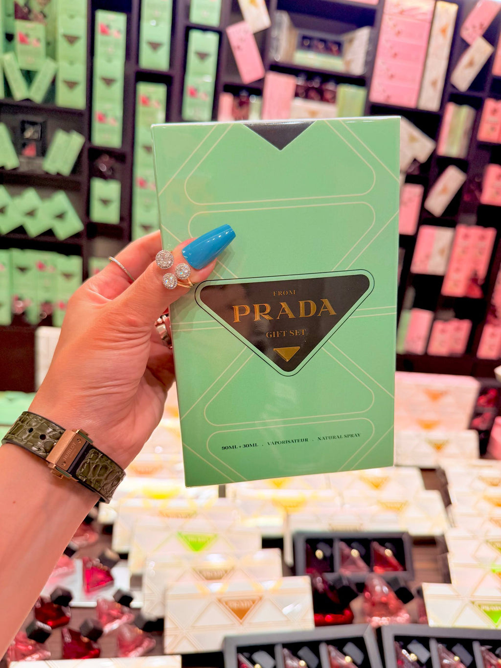 P.r.a.d..a box full size + mini size