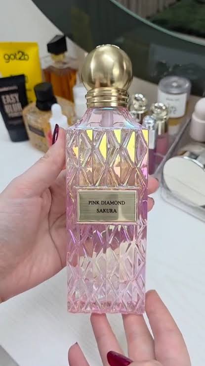 Pink diamond sakura original  150 ml