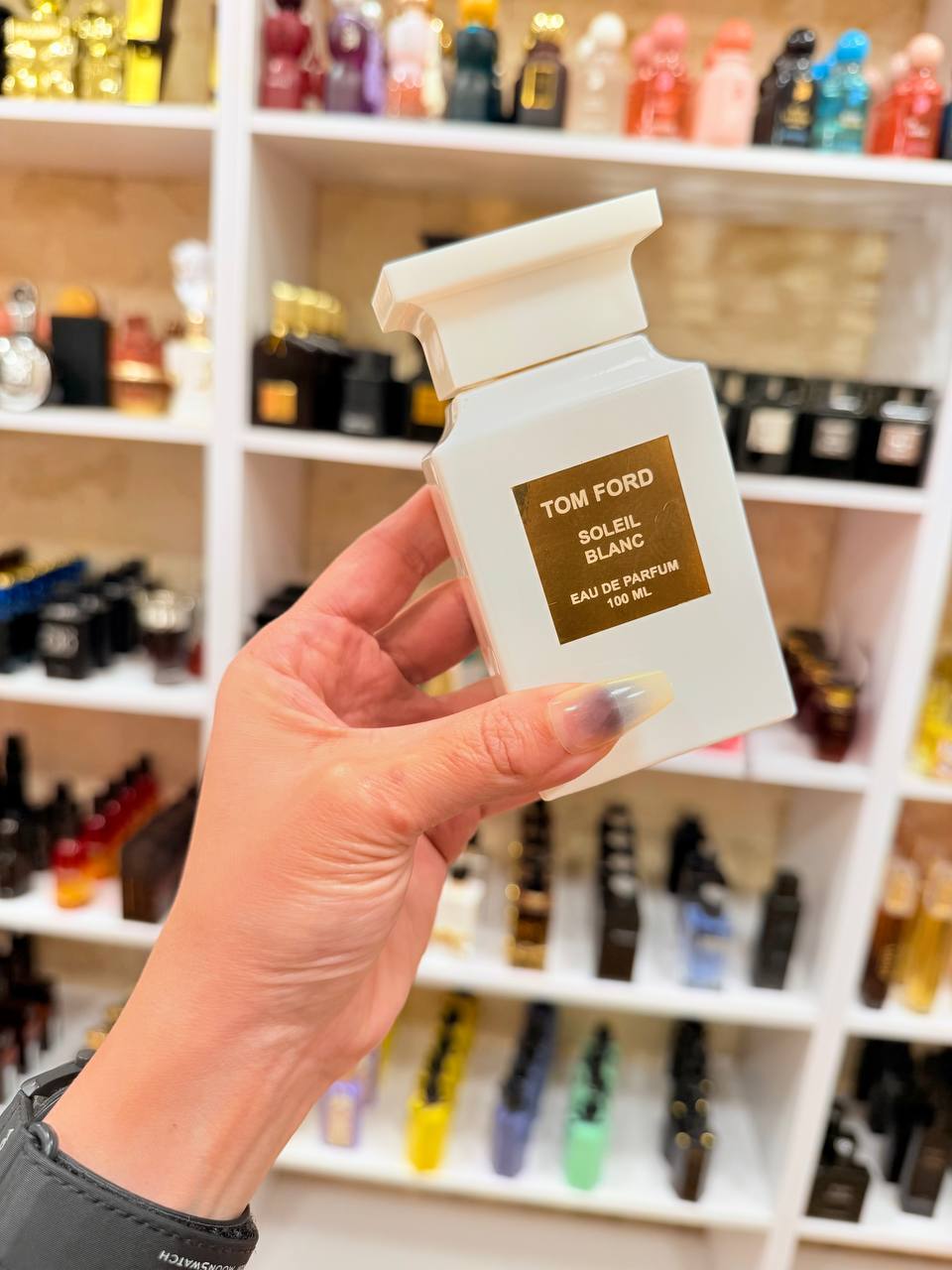 عطر سولي بلو توم فورد اوت ليت