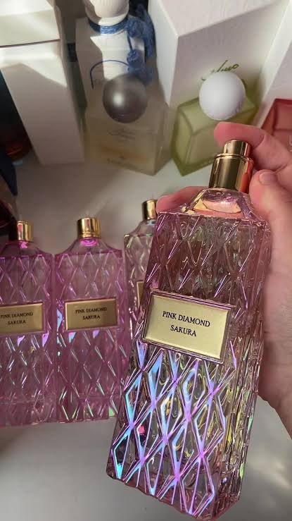 Pink diamond sakura original  150 ml