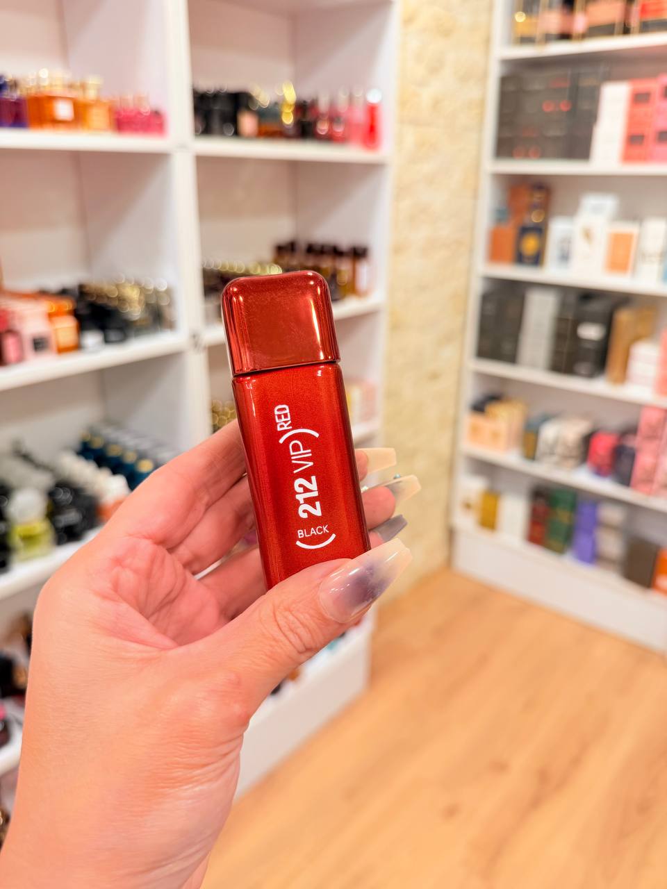 212 vip red